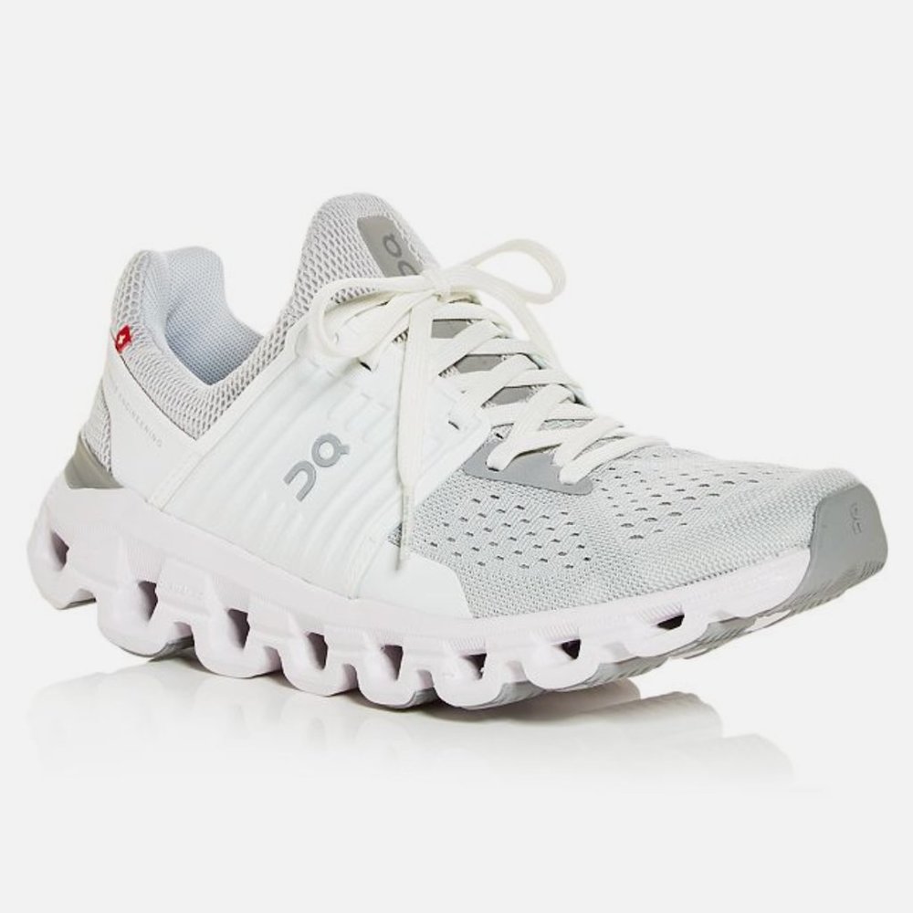 On Cloudswift Glacier/White Sneakers